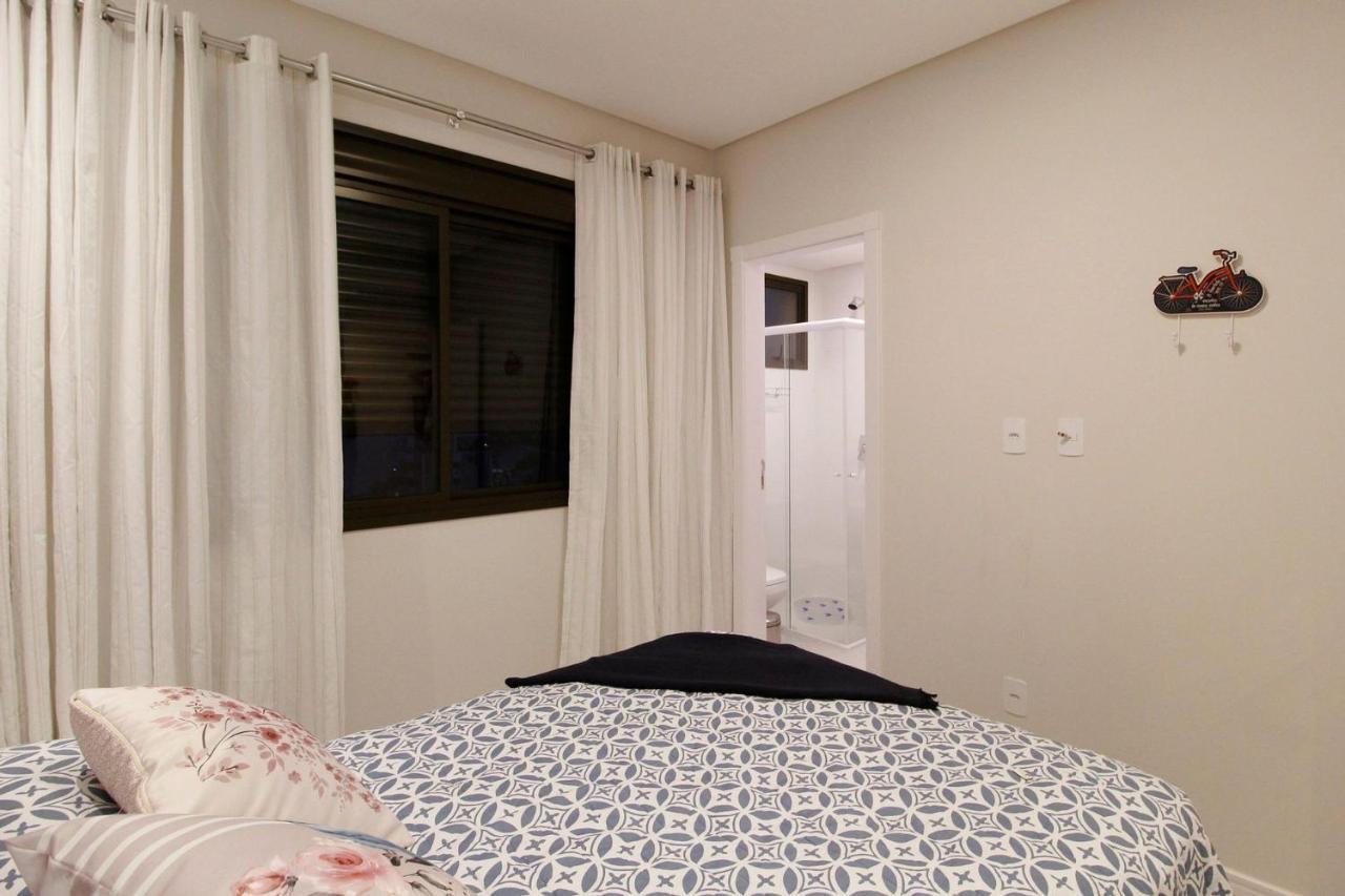 1090 Finamente Decorado 03 Suites Na Praia De Bombinhas Zewnętrze zdjęcie